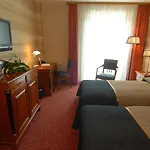Hotel Divinus 5*