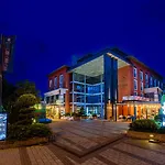 Divinus Hotel Debrecín