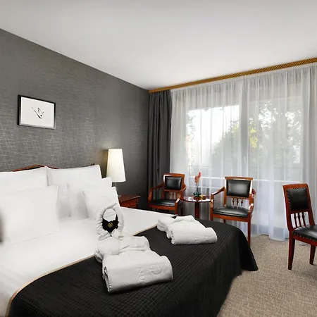 Divinus Otel 5*