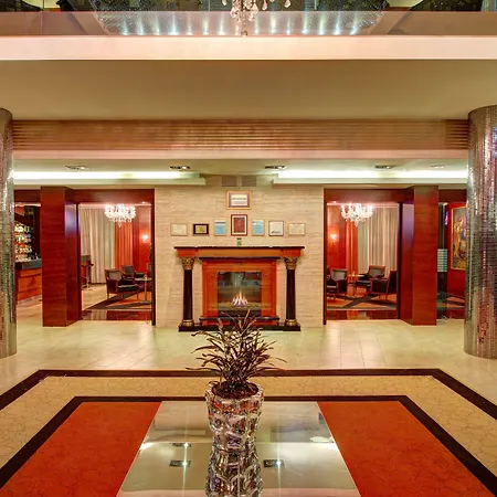 ディヴィヌス デブレツェン