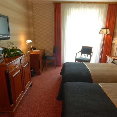 Otel Divinus 5*