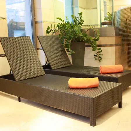 ホテル ディヴィヌス 5*