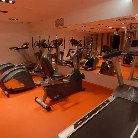 ホテル ディヴィヌス