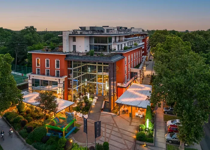 Divinus Hotel Debrecen